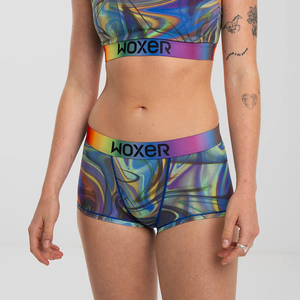 Bold Pride Wave